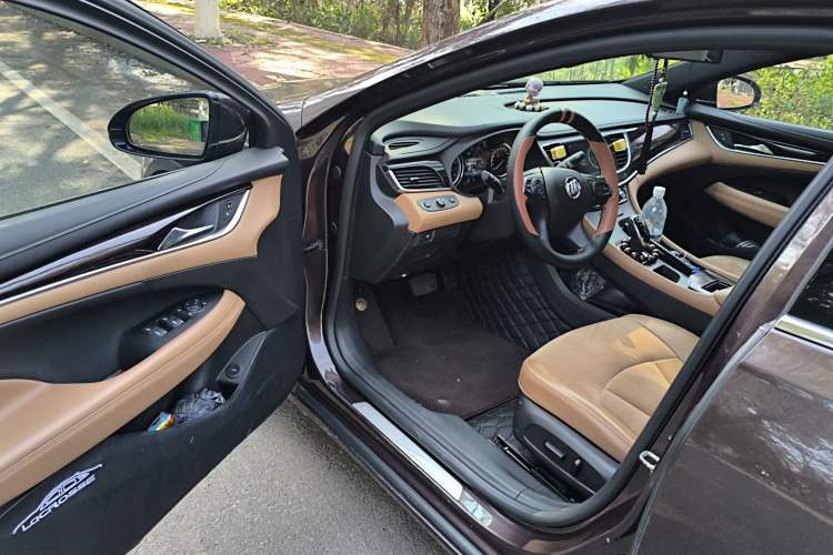 Used Buick LaCrosse 2016 20T Leading Model