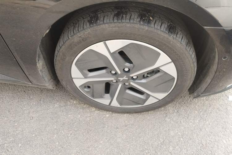 Used XPeng MONA M03 2024 620 with Ultra-Long Range
