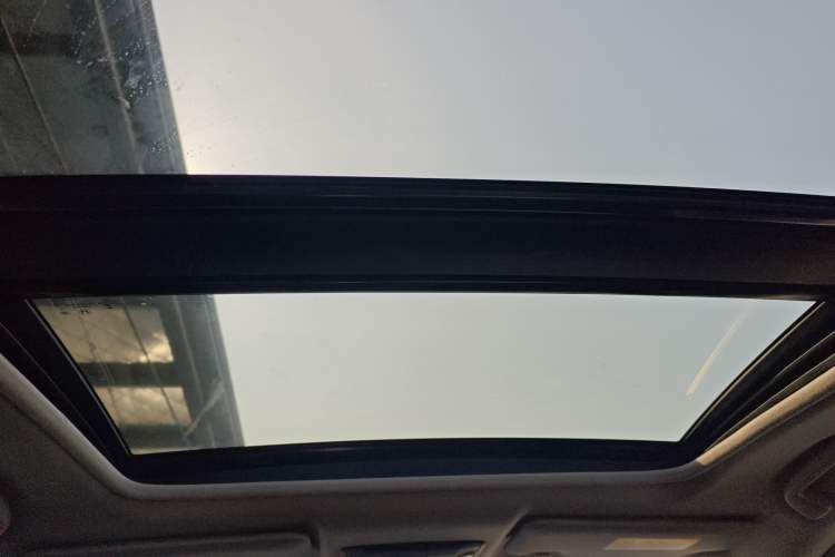 Used Honda Vezel 2020 1.5L CVT Elite Edition