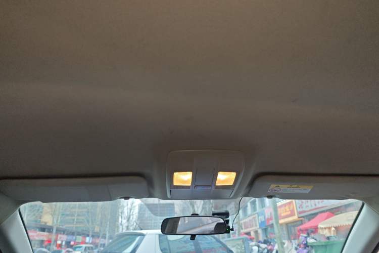 Used Mazda 3 Axela 2017 Sedan 1.5L Automatic Comfort Model China VI Standard Headliner