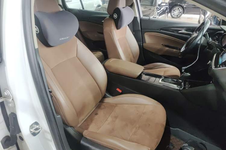Used Buick Regal 2019 20T Luxury Model China VI Standard