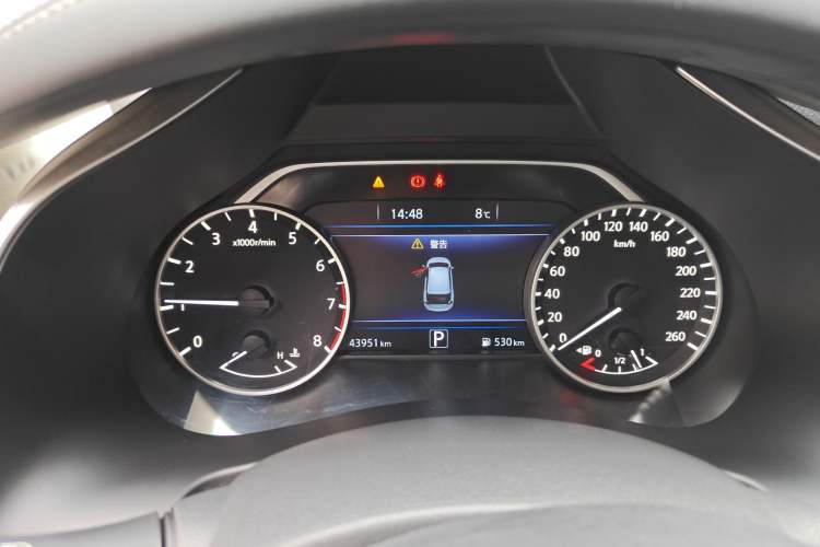 Used Nissan Murano 2019 2.5L XL Two-Wheel Drive SmartConnect Luxury Edition China V Standard Instrument Cluster