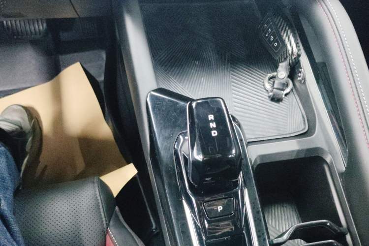 Used Geely Auto Coolray 2022 Bin Yue COOL 1.5TD DCT Ignite Edition Gear Lever