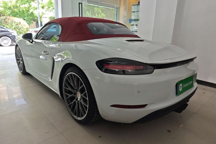 Used Porsche 718 2018 Boxster 2.0T
