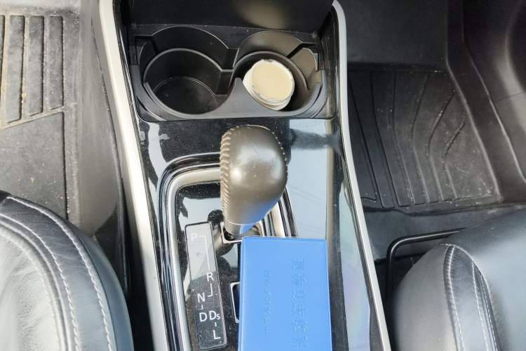 Used Mitsubishi Outlander 2020 2.0L Two-Wheel Drive Enjoyment Version 5 Seats
