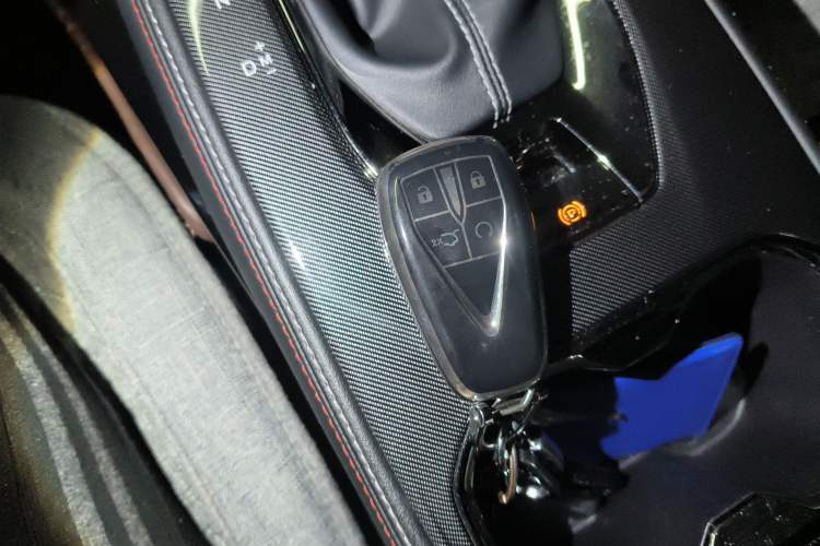 Used CHANGAN OSHAN X5 2021 1.5T DCT Elite Edition Vehicle Key