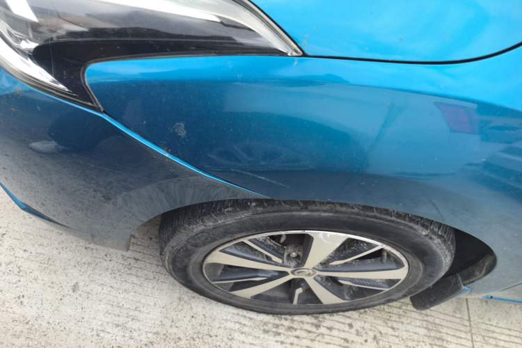 Used Nissan Lannia 2016 1.6L CVT Cool Edition Exterior 4