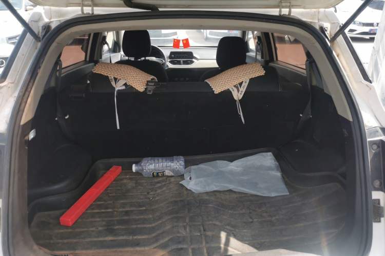 Used Baojun 510 2017 1.5L manual Comfort trim