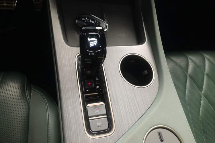 Used JETOUR Shanhai L9 2024 1.5TD 2DHT Pro 7-Seater