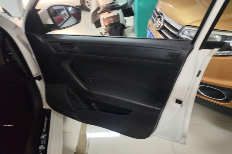 Used Volkswagen Santana 2021 1.5L Manual Fashion Edition