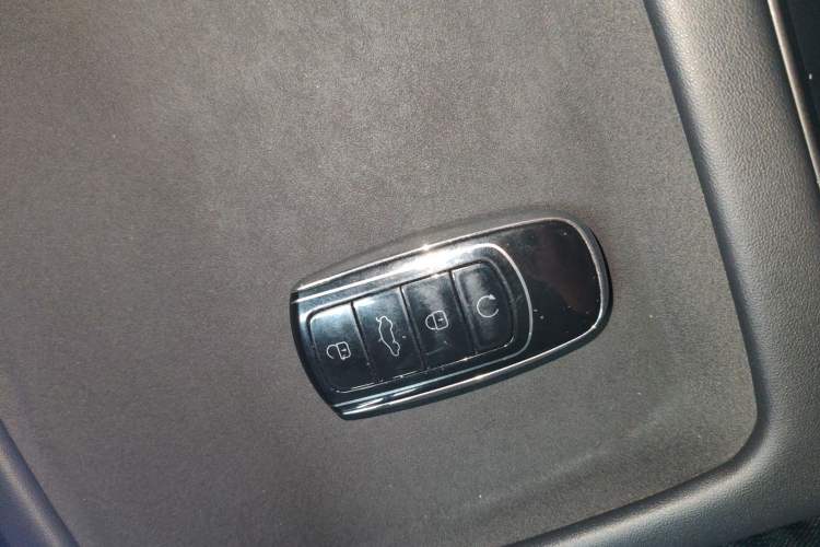 Used Chery Explore 06 C-DM 2024 Luxury Model
