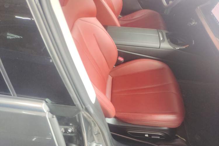 Used XPeng P7 2022 670N+ Right Front Seat