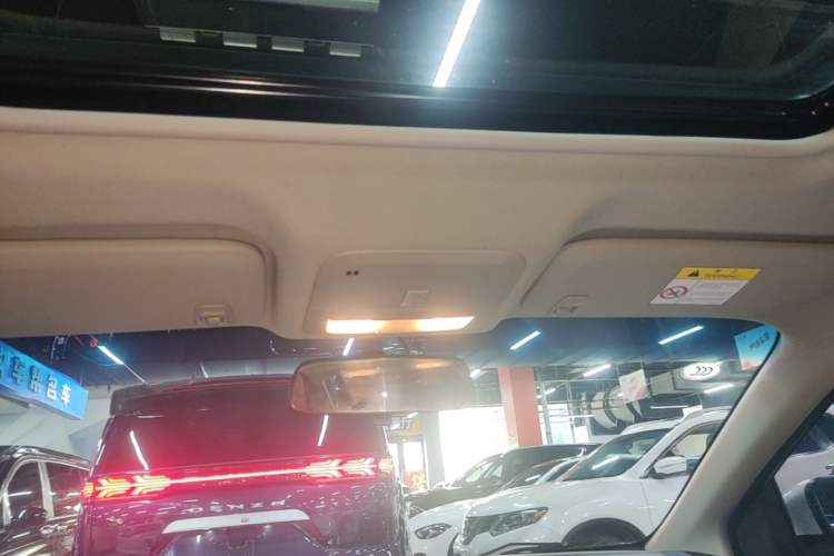 Used Chevrolet Monza 2021 320 Automatic Enjoyment Sunroof Edition Headliner