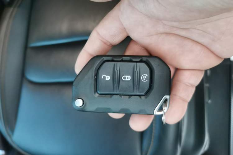 Used Jeep Wrangler 2024 2.0T Sahara Four-Door Edition
