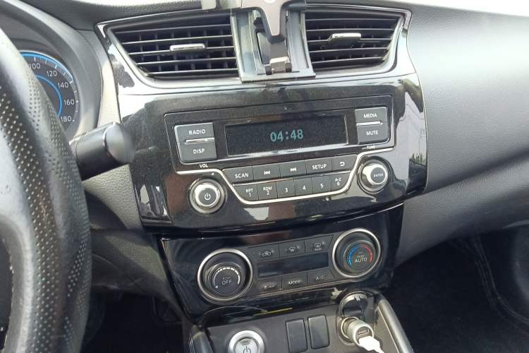 Used Nissan Sylphy EV 2018 Smart Edition
