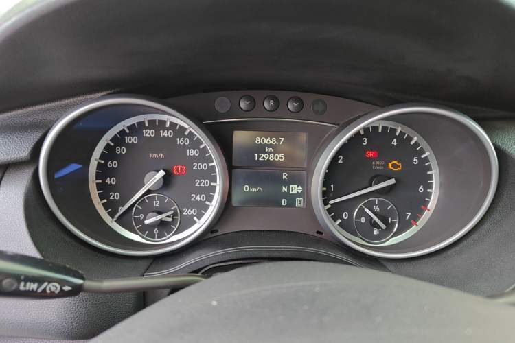 Used Mercedes-Benz R-Class 2010 R 350 L 4MATIC