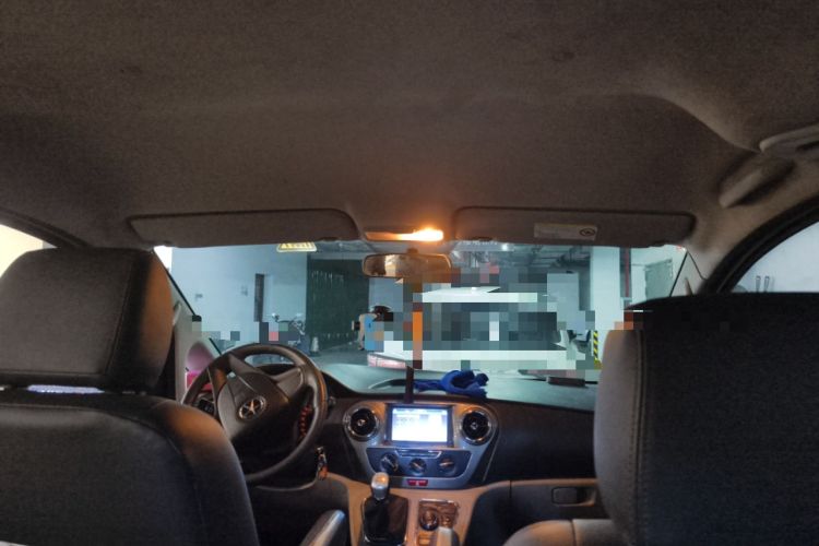 Used JAC Refine M3 2016 IKEA Edition 1.6L Luxury Smart Model Headliner