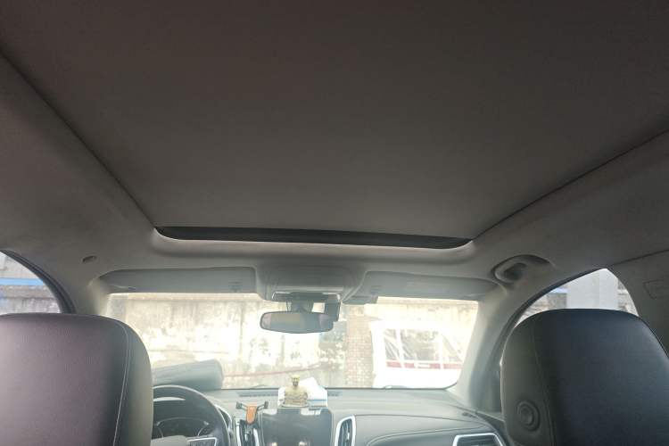 Used Chevrolet Equinox 2018 535T Automatic YuJie Edition