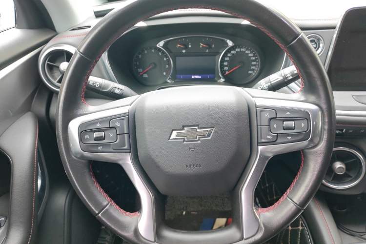 Used Chevrolet Blazer 2020 Redline 650T 7-Seater Ting Edition
