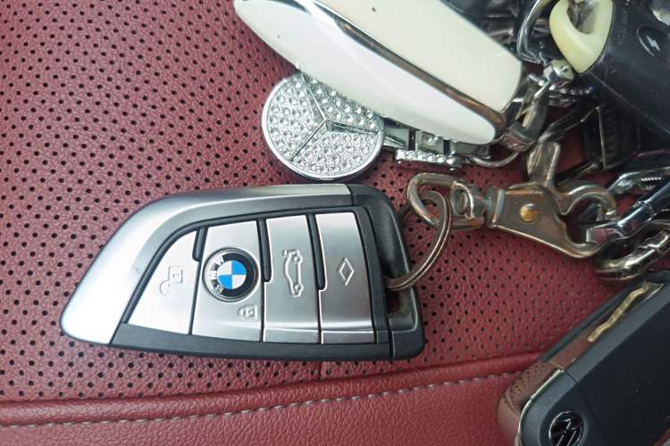 Used BMW 5 Series 2022 Second Facelift 530Li Leading Edition M Sport Package