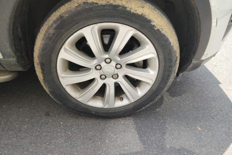 Used Land Rover Discovery Sport 2017 2.0T SE