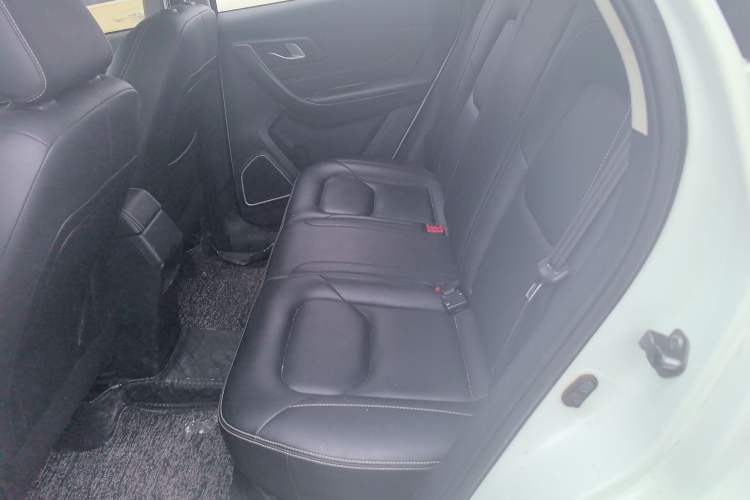 Used Bestune X40 2019 1.6L Automatic Luxury Version China V Emission Standard