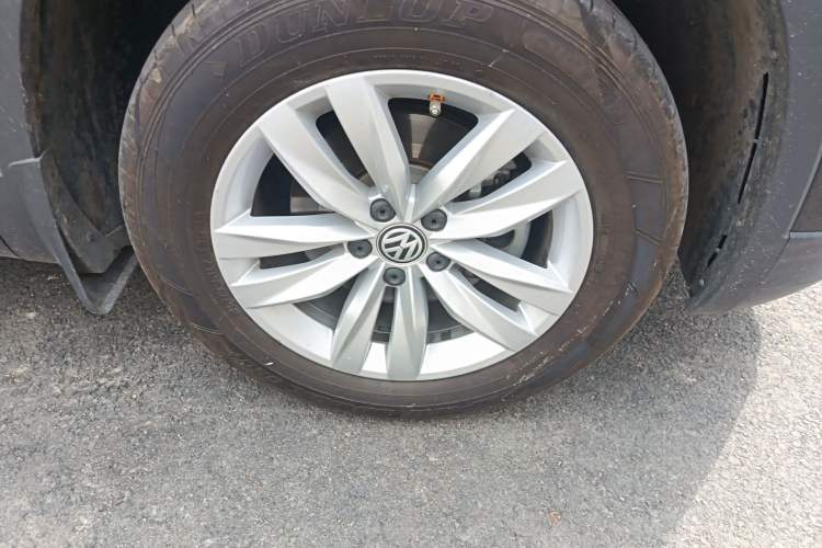 Used Volkswagen Tayron 2020 280TSI Two-Wheel Drive Comfort Connect Edition
