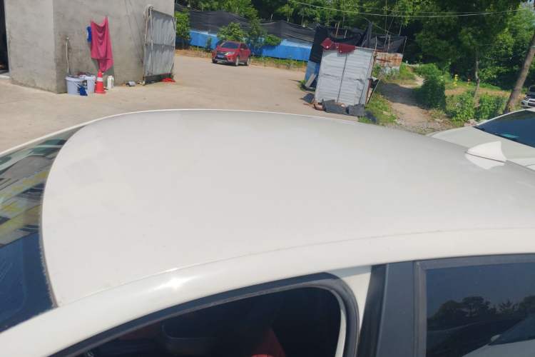 Used Volkswagen Polo 2014 1.4L Manual Fashion Edition
