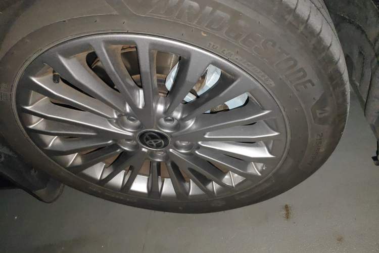 Used Toyota Camry 2024 Dual-Motor 2.0 HE Elite Edition
