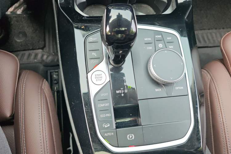 Used BMW X3 2022 xDrive30i Luxury Model M Night Sky Package Gear Lever