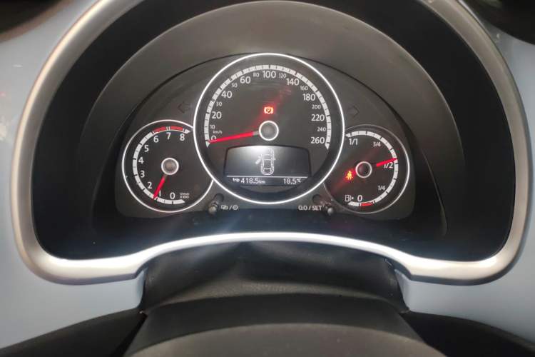 Used Volkswagen Beetle 2013 1.4 TSI Comfort Model
