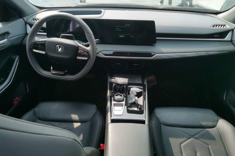 Used Changan Ruicheng PLUS 2023 1.5T DCT Flagship Edition
