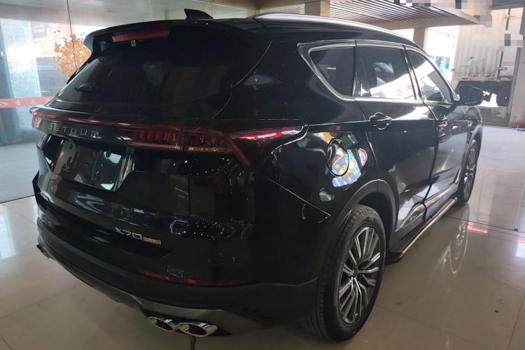 Used JETOUR X70 PLUS 2023 1.5T DCT Brave PLUS 5-Seater