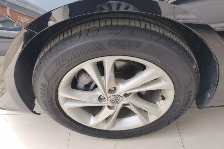 Used Buick Regal 2020 552T Elite Edition Left Front Wheel Hub