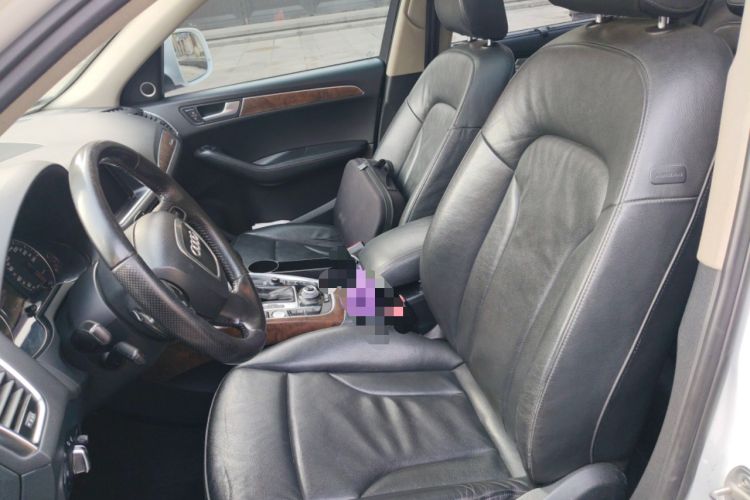 Used Audi Q5 2010 3.2 FSI Sport Edition Left Front Seat