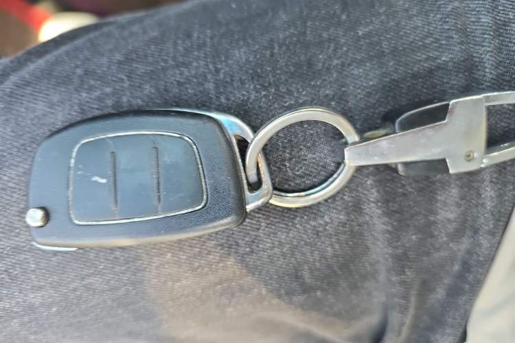 Used Hyundai Elantra (5th Generation / Langdong) 2016 1.6L Automatic Smart Version
