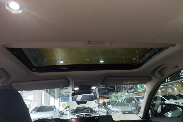 Used Honda Inspire 2023 260TURBO Deluxe Edition
