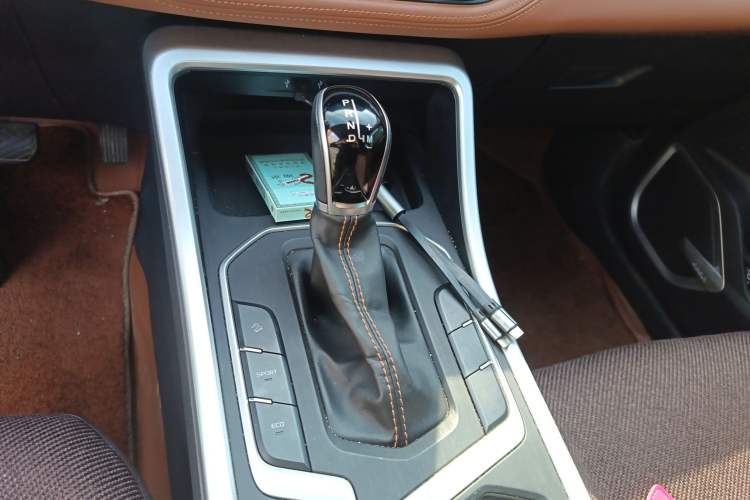 Used Geely Auto Vision X6 2020 1.4T CVT Luxury Edition