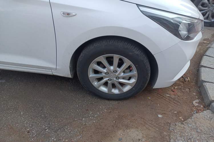 Used Hyundai Verna (new generation) 2016 1.4L Manual Cool Edition GLS
