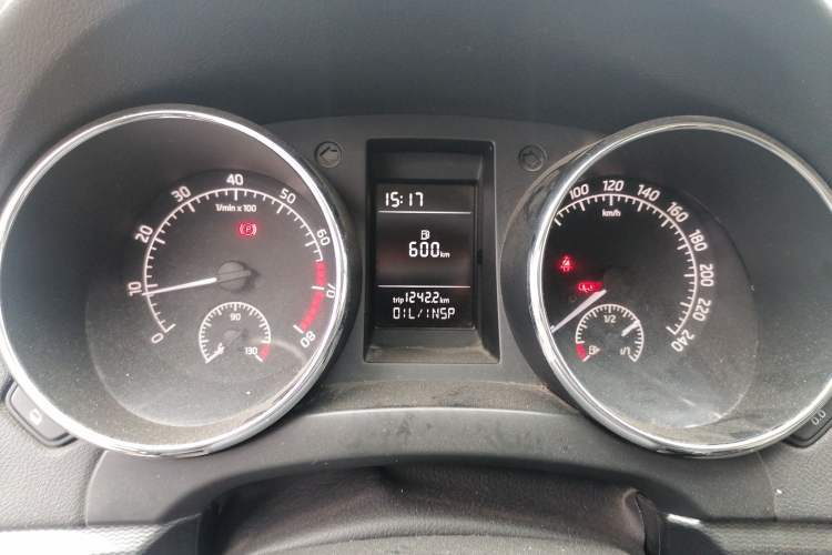 Used Skoda Yeti 2016 1.4TSI Manual Entry-Level Model Instrument Cluster