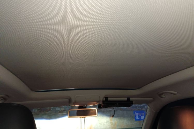 Used Volkswagen Tiguan 2015 1.8TSI Automatic Two-Wheel Drive Luxury Model Headliner