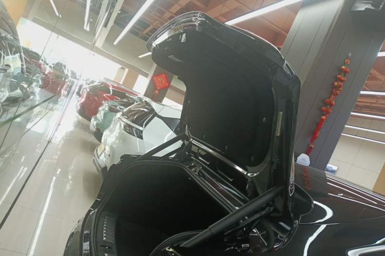 Used Avatr 11 2023 Harmony 90-degree Rear-wheel Drive Edition Trunk