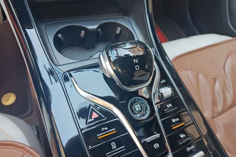 Used BYD Qin PLUS 2024 HONOR Edition DM-i 55KM Leading Model