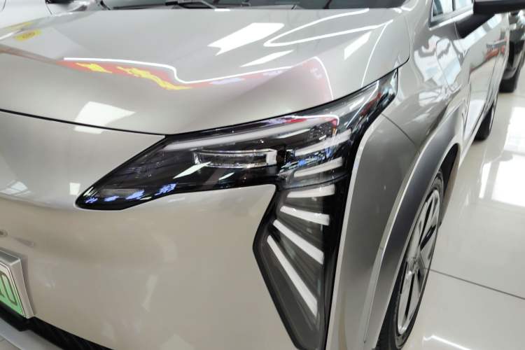 Used AION Y 2022 Plus 70 Enjoy Edition Left Front Headlight