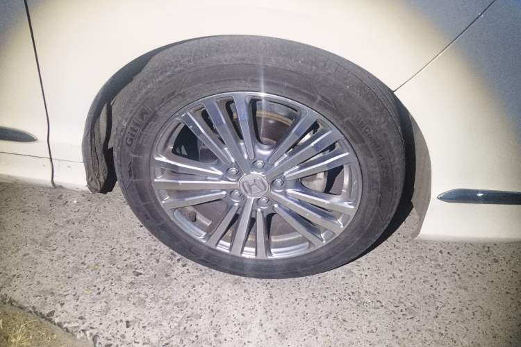 Used Honda Elysion 2016 2.4L Style Edition
