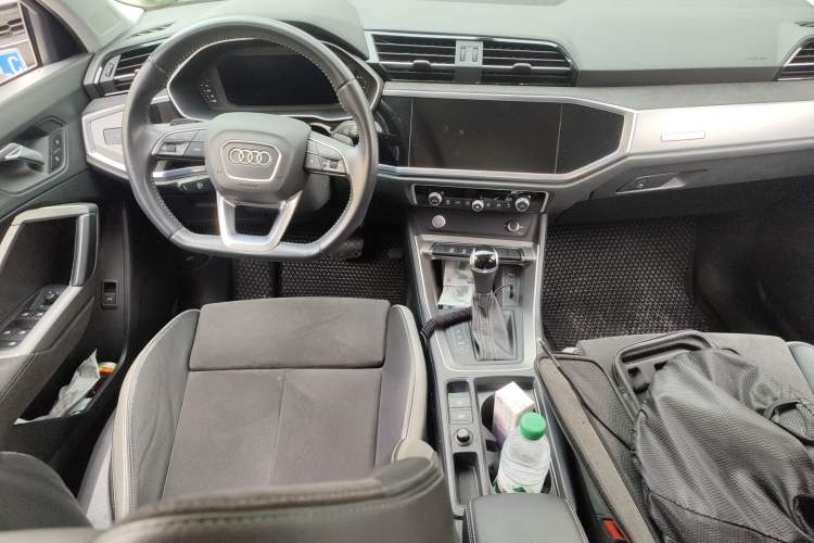 Used Audi Q3 2020 35 TFSI Fashion Dynamic Model