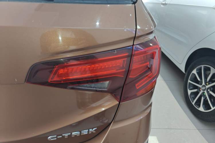 Used Volkswagen C-TREK 2017 1.6L Automatic Comfort Model
