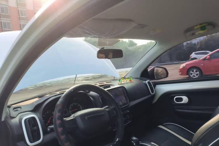 Used Roewe Clever 2022 311km QiQi BoBo Edition Headliner