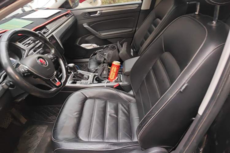 Used Volkswagen Passat 2017 330TSI DSG Luxury Edition
