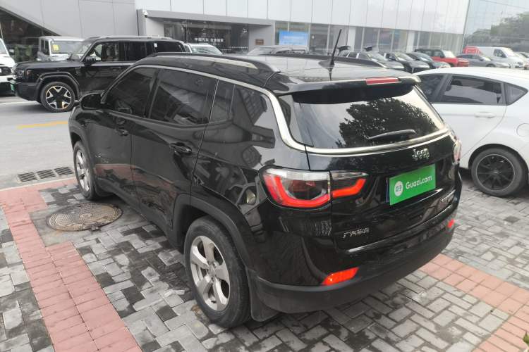 Used Jeep Compass 2017 200T Automatic Family Edition Exterior 2